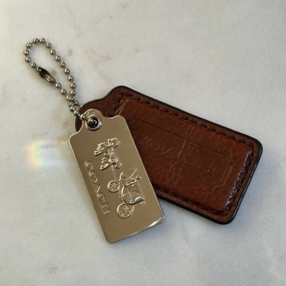 COACH 3fer Nickel Horse and Carriage Hangtag, Brown Leather Hangtag and Dustbag - Picture 1 of 5